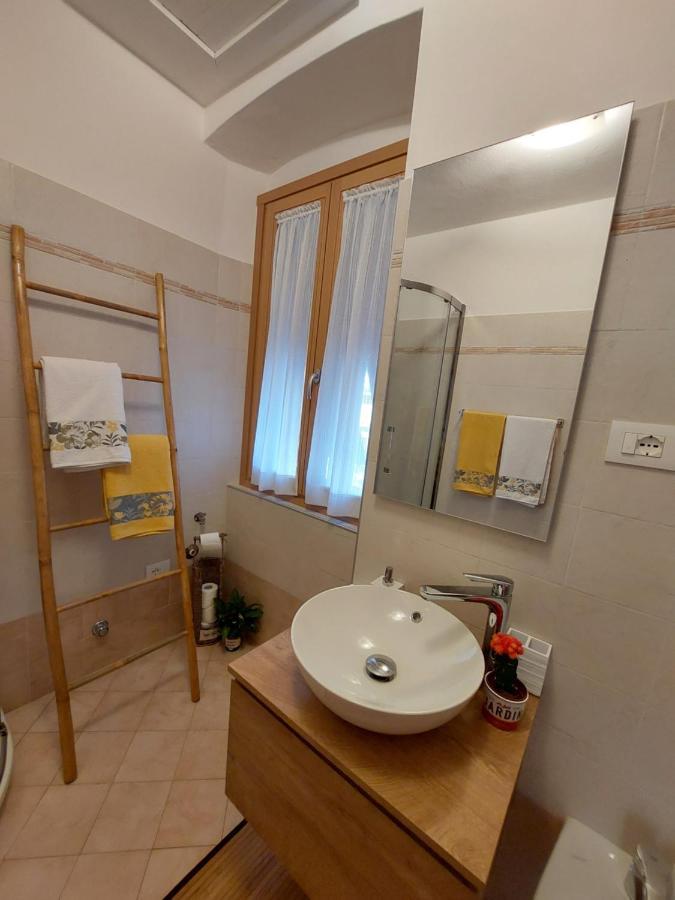 La Bougainville - Luxury Apartment Torbole Sul Garda Exterior photo