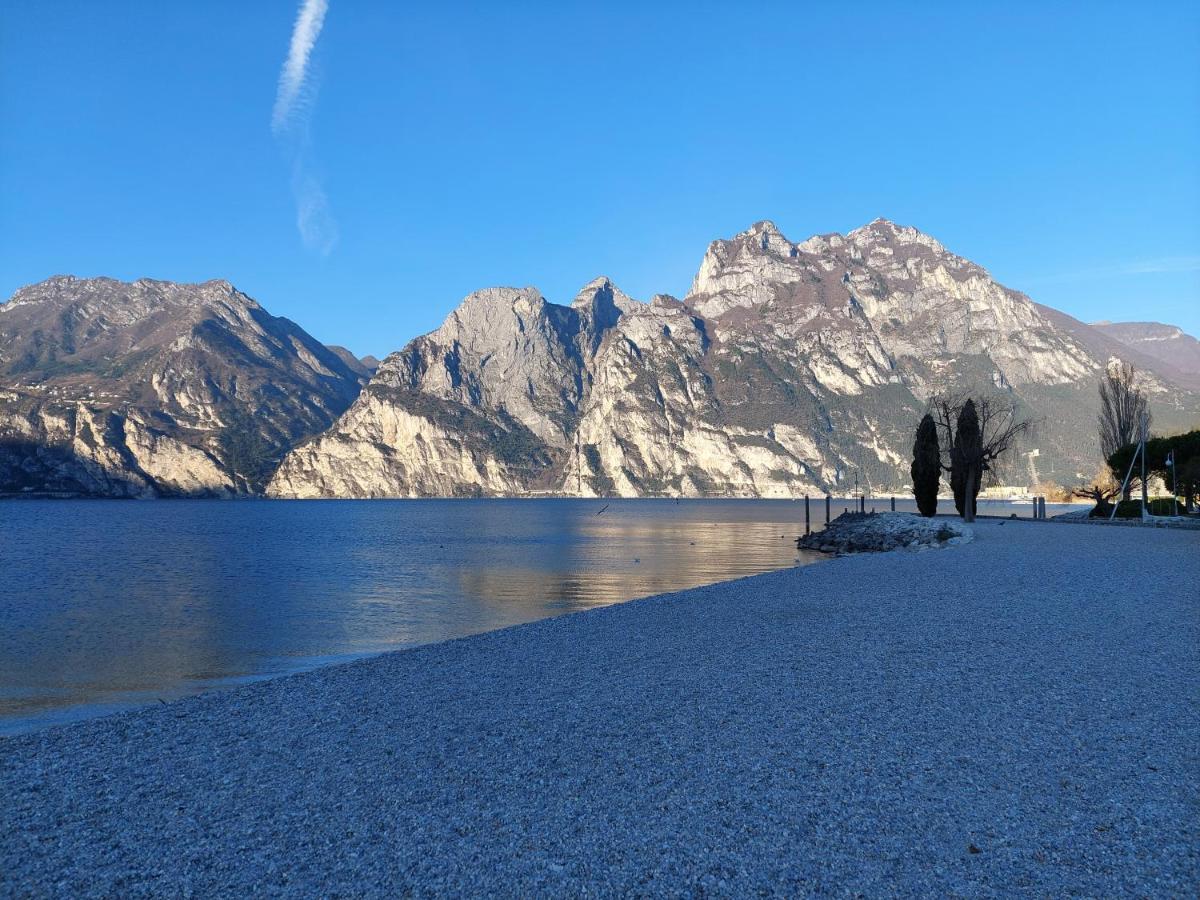 La Bougainville - Luxury Apartment Torbole Sul Garda Exterior photo